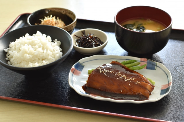 美味しいさば味噌定食